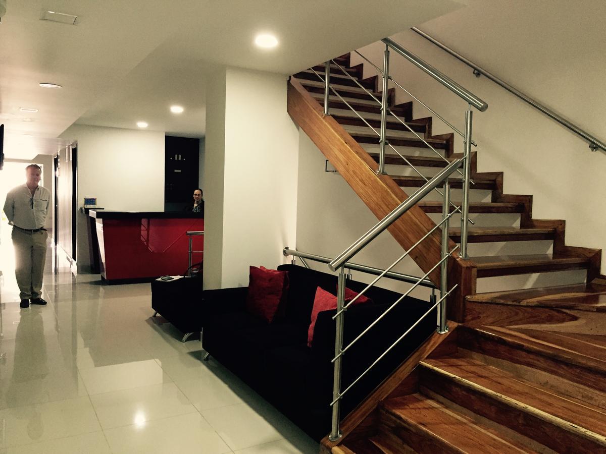 Hotel Granada Plaza Manizales Exterior photo