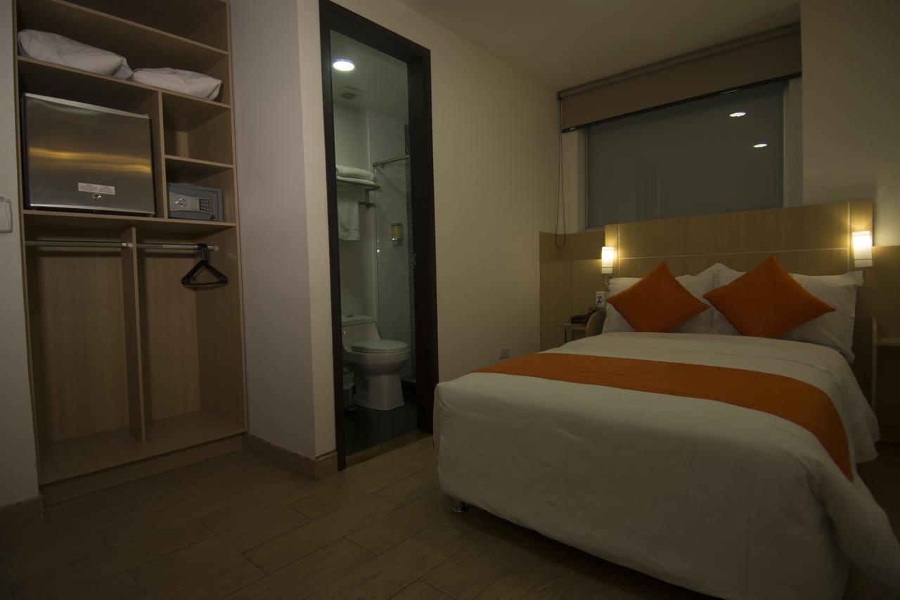 Hotel Granada Plaza Manizales Exterior photo