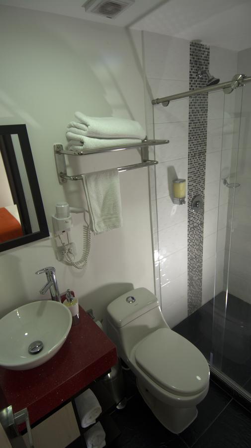 Hotel Granada Plaza Manizales Exterior photo
